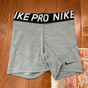 Nike Pro gray spandex shorts size medium